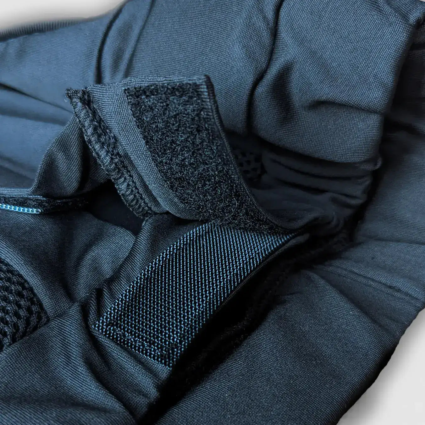 Snowboard Impact Shorts (Crash Pants) + FREE Knee Pads